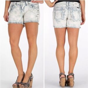 🚂Miss me Acid wash Distressed Denim Shorts size 29 GUC..